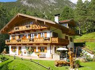 Gästehaus Arnspitzblick - Ferienwohnungen Scharnitz - Gästezimmer Scharnitz - Urlaub Scharnitz Gästehaus Arnspitzblick - Ferienwohnungen Scharnitz - Gästezimmer Scharnitz - Urlaub Scharnitz