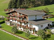Appartement - Zimmer - Privatzimmer - Erste Ferienregion im Zillertal - Haus Romantik - Fügenberg Appartement - Zimmer - Privatzimmer - Erste Ferienregion im Zillertal - Haus Romantik - Fügenberg