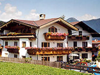 Landhaus Grete - Fügen Zillertal - Landhaus 24 Personen - Urlaub Zillertal - Selbstversorger