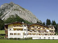 Hotel - Wipptal - Gschnitztal - Landhotel Kirchdach - Gschnitz