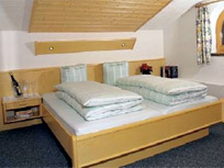 Hotel Garni Viktoria - St. Anton am Arlberg - Appartement - Zimmer