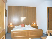 Appartement - Zimmer - Privatzimmer - Stubai Tirol - Gästehaus Markus - Neustift im Stubaital