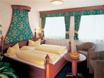 Hotel - Tiroler Oberland - Ferien Resort Lärchenhof - Feichten - Kaunertal - Skihotel - Wanderhotel