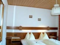 Pension - Zimmer - Mayrhofen - Hippach - Landhaus Rauch - Schwendau - Zillertal