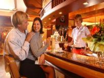 Hotel Tirol: Hotelbar im Hotel Der Rindererhof in Tux - Finkenberg in Hintertux