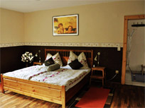 Pension - Appartement - Zimmer - Privatzimmer - St. Anton am Arlberg - Haus Bergland - Strengen