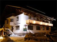 Gästehaus Rettenbacher - Zimmer - Ferienwohnung - Urlaub Fulpmes / Stubai Tirol