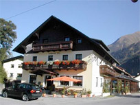 Gasthof - Appartement - Pension - Tiroler Zugspitz Arena - Landgasthof Post - Bichlbach